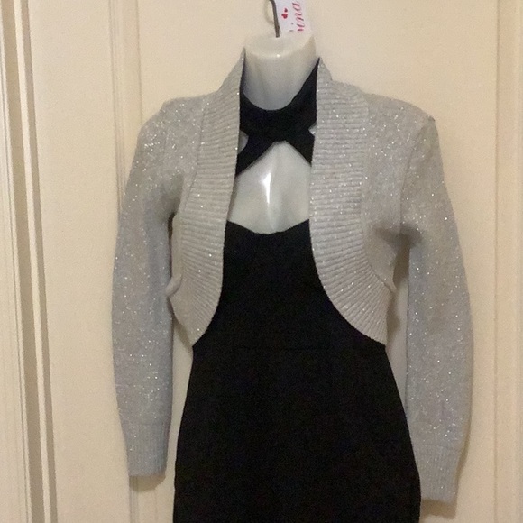 Bina sweater silver sparkle sweater size small NWT great for Holidays 🌹 - Picture 5 of 14